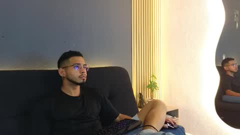 Snapshot of jaybrown_1 chatting on October 4, 2025, 3:59 am Jay online show from October 4, 2025, 3:59 am