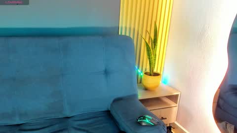 Jay online show from December 14, 2025, 7:51 pm