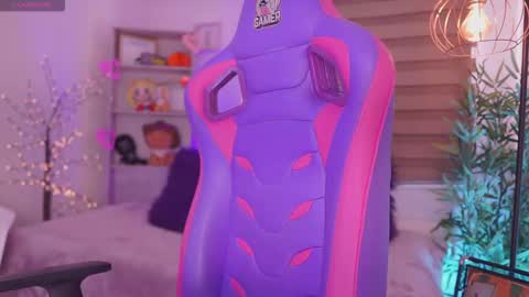 Jayen online show from October 1, 2025, 7:09 pm