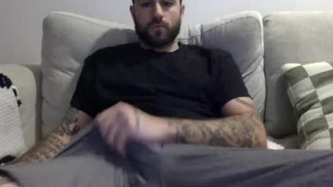 jayg333 online show from November 23, 2025, 9:58 pm