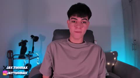 Snapshot of jaythomax chatting on January 31, 2025, 11:24 pm jaythomax online show from January 31, 2025, 11:24 pm