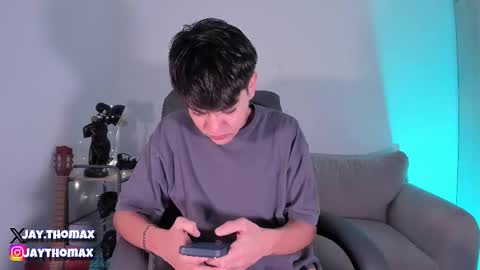 Snapshot of jaythomax chatting on February 9, 2025, 3:23 pm jaythomax online show from February 9, 2025, 3:23 pm