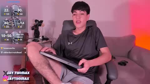 Snapshot of jaythomax chatting on February 9, 2025, 6:26 pm jaythomax online show from February 9, 2025, 6:26 pm