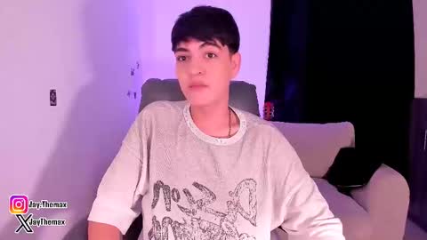 Snapshot of jaythomax chatting on October 9, 2025, 12:41 am jaythomax online show from October 9, 2025, 12:41 am