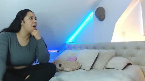 Snapshot of jazmin_dharius chatting on October 18, 2025, 11:00 am Jazmin and Scarlett online show from October 18, 2025, 11:00 am