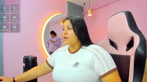 Snapshot of jazmin_ebony chatting on September 13, 2025, 10:48 am jazmin online show from September 13, 2025, 10:48 am