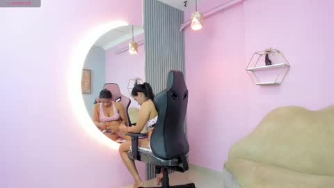 Snapshot of jazmin_ebony chatting on October 18, 2025, 10:49 am jazmin online show from October 18, 2025, 10:49 am