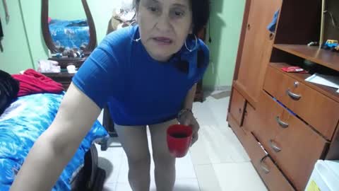 jazmim online show from February 4, 2025, 3:22 am