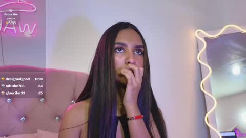 Jazmin  online show from February 14, 2025, 1:23 am