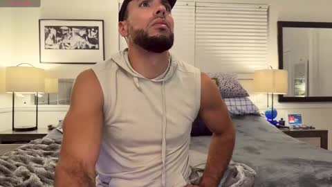 JcMax305 online show from October 13, 2025, 3:06 am