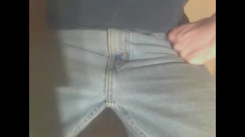 jddudecool online show from February 19, 2025, 5:16 am