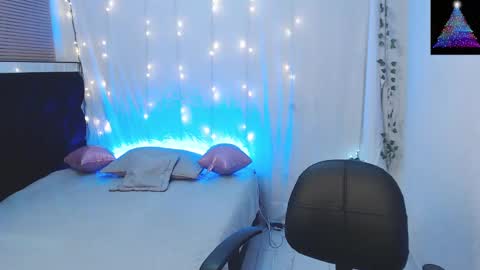 Snapshot of jeam_hot chatting on December 24, 2024, 10:17 pm jeam_hot online show from December 24, 2024, 10:17 pm