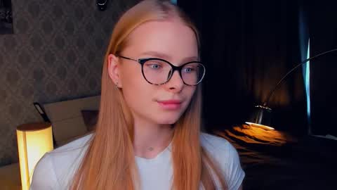 Snapshot of jeanicecoult chatting on October 10, 2025, 7:18 am Jenny online show from October 10, 2025, 7:18 am