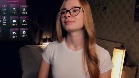 Snapshot of jeanicecoult chatting on October 25, 2025, 7:27 am Jenny online show from October 25, 2025, 7:27 am