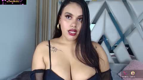 Snapshot of jeen_taylor chatting on October 6, 2025, 10:40 pm Jeen Taylor online show from October 6, 2025, 10:40 pm