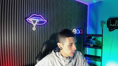 Jeff  online show from December 1, 2025, 12:10 pm