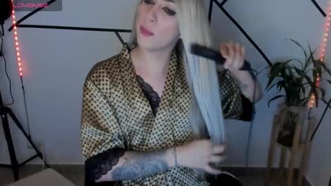  ashley   online show from September 21, 2025, 10:17 am