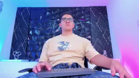 Jeff online show from October 25, 2025, 8:14 pm