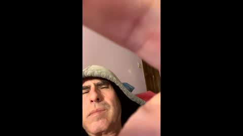 jeffrey77777777 online show from November 21, 2025, 6:50 pm