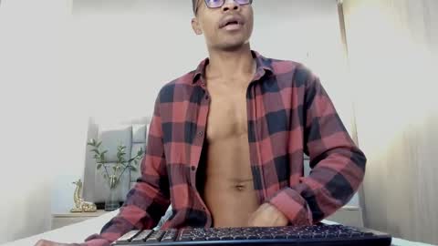 Snapshot of jeffrey_cottom chatting on October 8, 2025, 12:25 pm Jeff online show from October 8, 2025, 12:25 pm