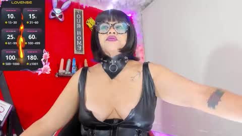 jena_derbo online show from October 16, 2025, 10:38 am
