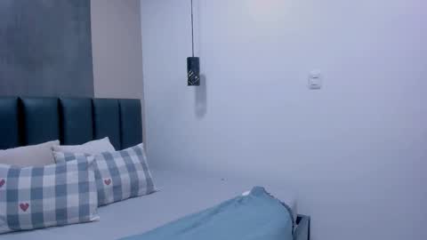 Jena  online show from October 12, 2025, 2:49 pm