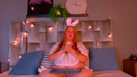 Jena  online show from October 25, 2025, 3:36 am