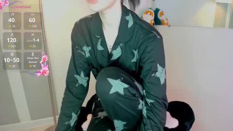 Snapshot of jenayorteg chatting on November 6, 2025, 11:11 am Molly online show from November 6, 2025, 11:11 am