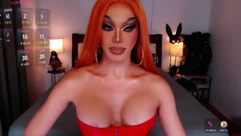 Snapshot of jenifers_body chatting on October 29, 2025, 8:10 pm Queen Jenifer online show from October 29, 2025, 8:10 pm