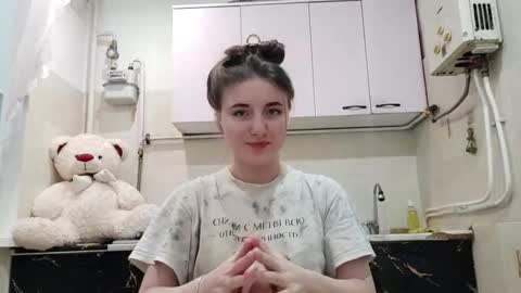 Snapshot of jeniffervaneck chatting on December 15, 2025, 9:08 pm Jeniffer online show from December 15, 2025, 9:08 pm