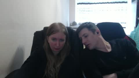 JenisAndPeter online show from September 27, 2025, 8:08 am