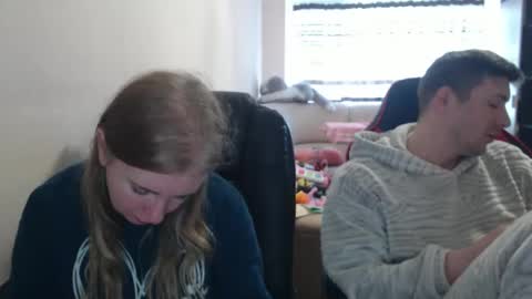 JenisAndPeter online show from November 1, 2025, 7:54 am