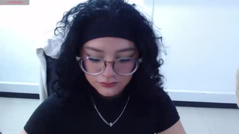 Snapshot of jenn_cg chatting on October 27, 2025, 5:39 pm jenn online show from October 27, 2025, 5:39 pm