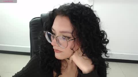 Snapshot of jenn_cg chatting on November 27, 2025, 9:50 pm jenn online show from November 27, 2025, 9:50 pm