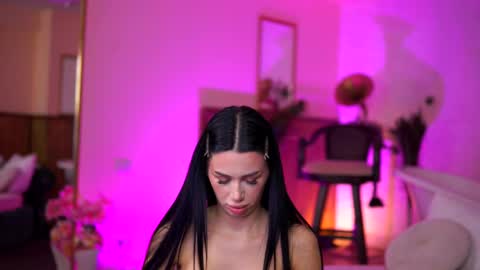 Snapshot of jenna_day chatting on February 10, 2025, 6:42 am jenna_day online show from February 10, 2025, 6:42 am