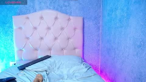 Snapshot of jenna_milf_ chatting on February 9, 2025, 10:11 pm Valentina online show from February 9, 2025, 10:11 pm