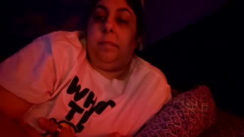 Snapshot of jennabrady chatting on February 18, 2025, 12:17 pm Dragon Queen. Be my Dragon -- and online show from February 18, 2025, 12:17 pm