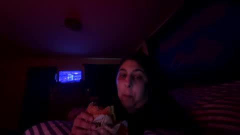 Snapshot of jennabrady chatting on September 24, 2025, 12:19 pm Dragon Queen. Be my Dragon -- and online show from September 24, 2025, 12:19 pm