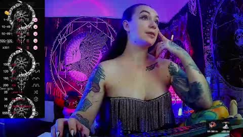 Mrs. Jenna online show from December 5, 2024, 8:33 am