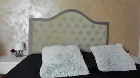 JennaMyers online show from November 3, 2025, 8:21 pm