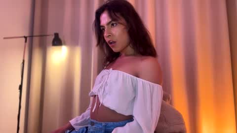 Snapshot of jennardrako chatting on February 23, 2025, 9:33 am jennardrako online show from February 23, 2025, 9:33 am