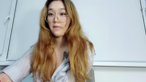 Snapshot of jennatyan chatting on November 22, 2025, 11:20 am JENNA online show from November 22, 2025, 11:20 am