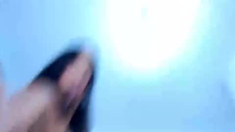 Snapshot of jenng18 chatting on January 1, 2025, 4:29 am jenn online show from January 1, 2025, 4:29 am