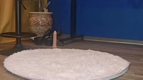 jennifer_chris69 online show from November 17, 2025, 6:46 pm