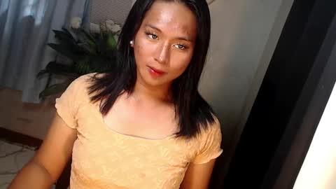 Snapshot of jennifer_licious chatting on October 6, 2025, 1:47 am Jenny online show from October 6, 2025, 1:47 am