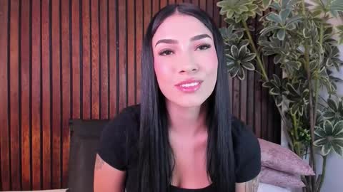     online show from November 30, 2025, 1:15 pm