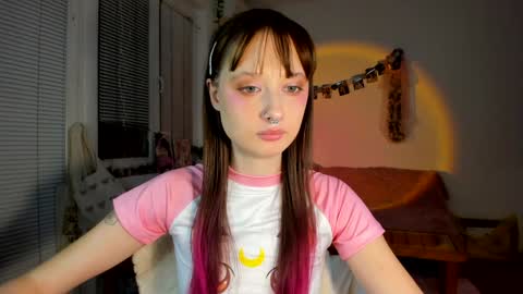 Snapshot of jenny_cox_love chatting on December 5, 2024, 6:33 pm Jennifer Jenny Darling online show from December 5, 2024, 6:33 pm