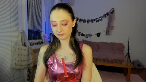 Snapshot of jenny_cox_love chatting on January 14, 2025, 7:11 pm Jennifer Jenny Darling online show from January 14, 2025, 7:11 pm