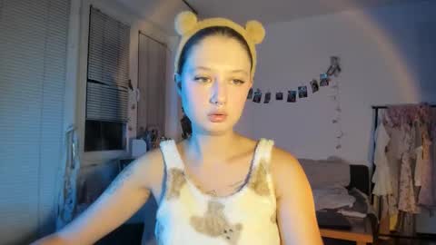 Snapshot of jenny_cox_love chatting on November 2, 2025, 7:27 pm Jennifer Jenny Darling online show from November 2, 2025, 7:27 pm