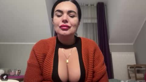 Jenny online show from November 25, 2025, 8:14 am